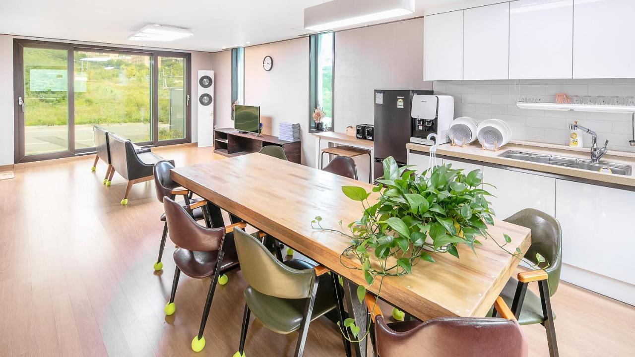 Leeon Guest House Инчон Екстериор снимка