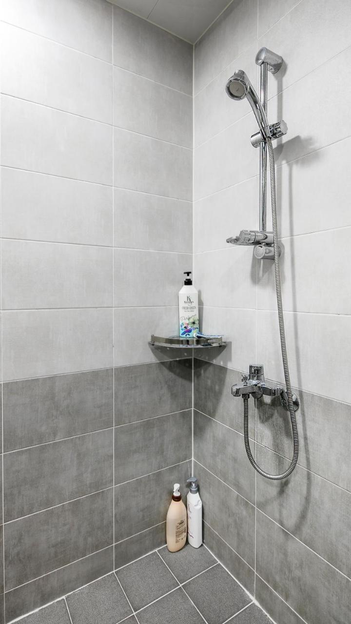 Leeon Guest House Инчон Екстериор снимка